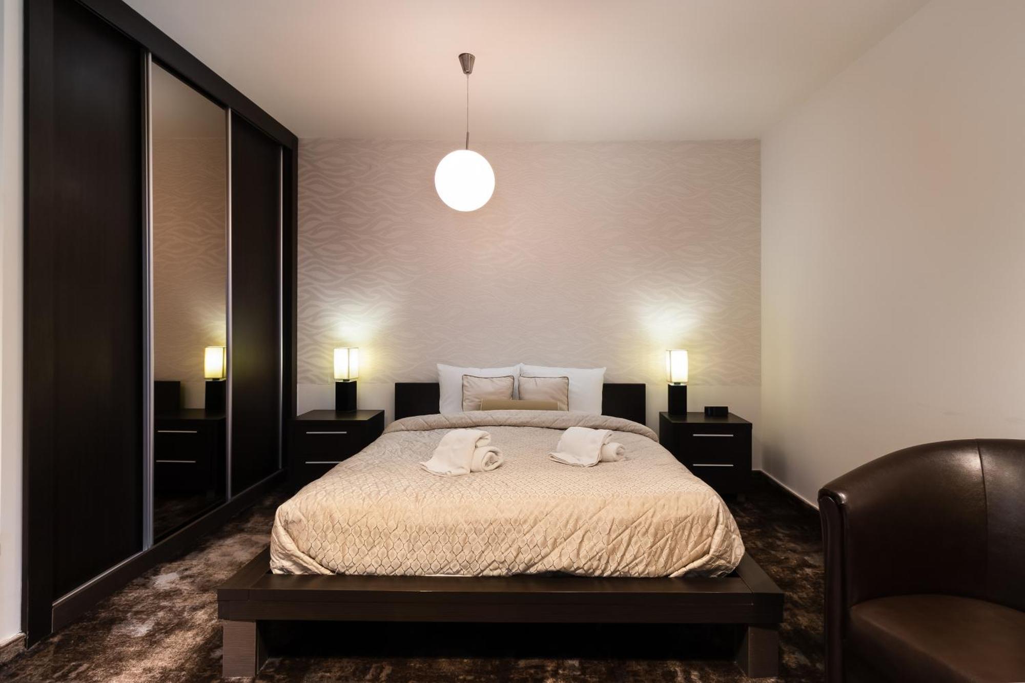 Guest House Panorama Aqualux Novi Sad Chambre photo
